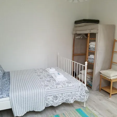 Ohtu Poik In Centre Of Apartament *