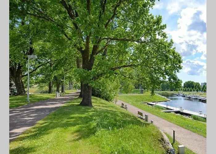 Ohtu Poik In Centre Of Апартаменты *